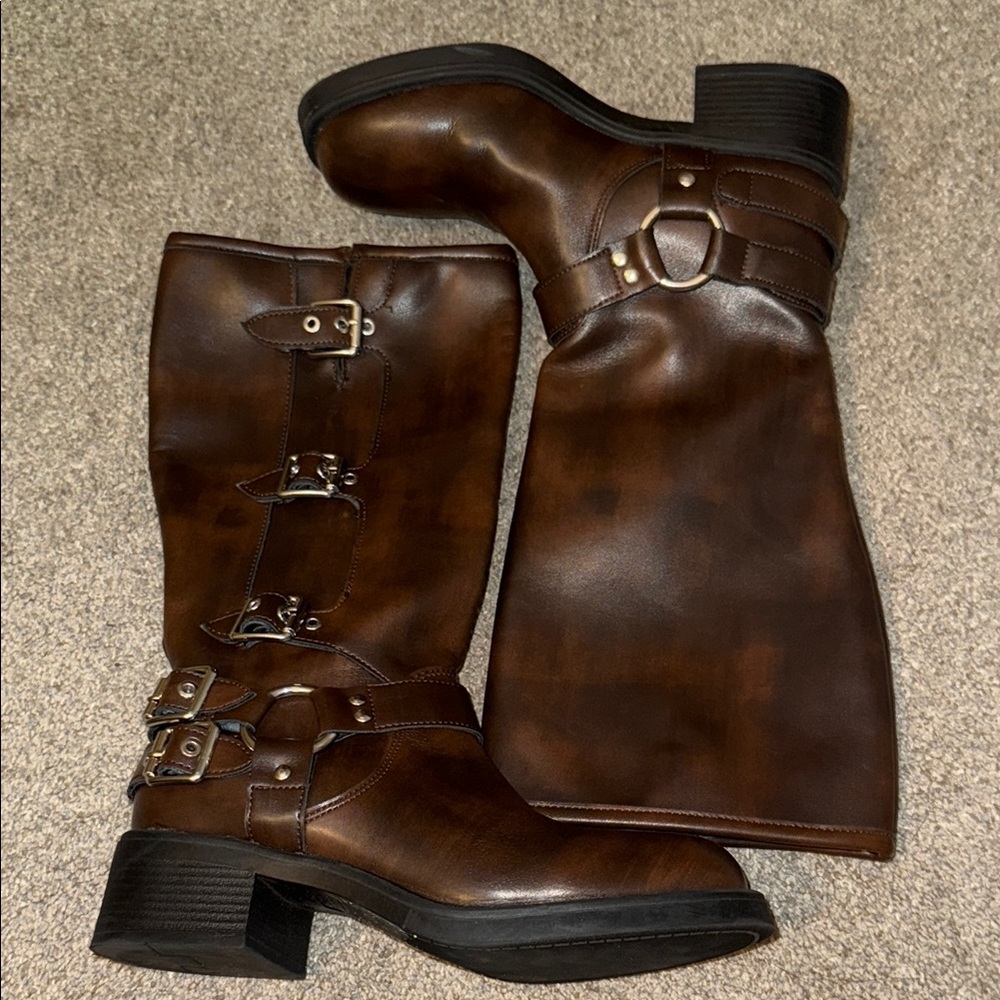 Brown Leather Knee-High combat Boots with Buckles